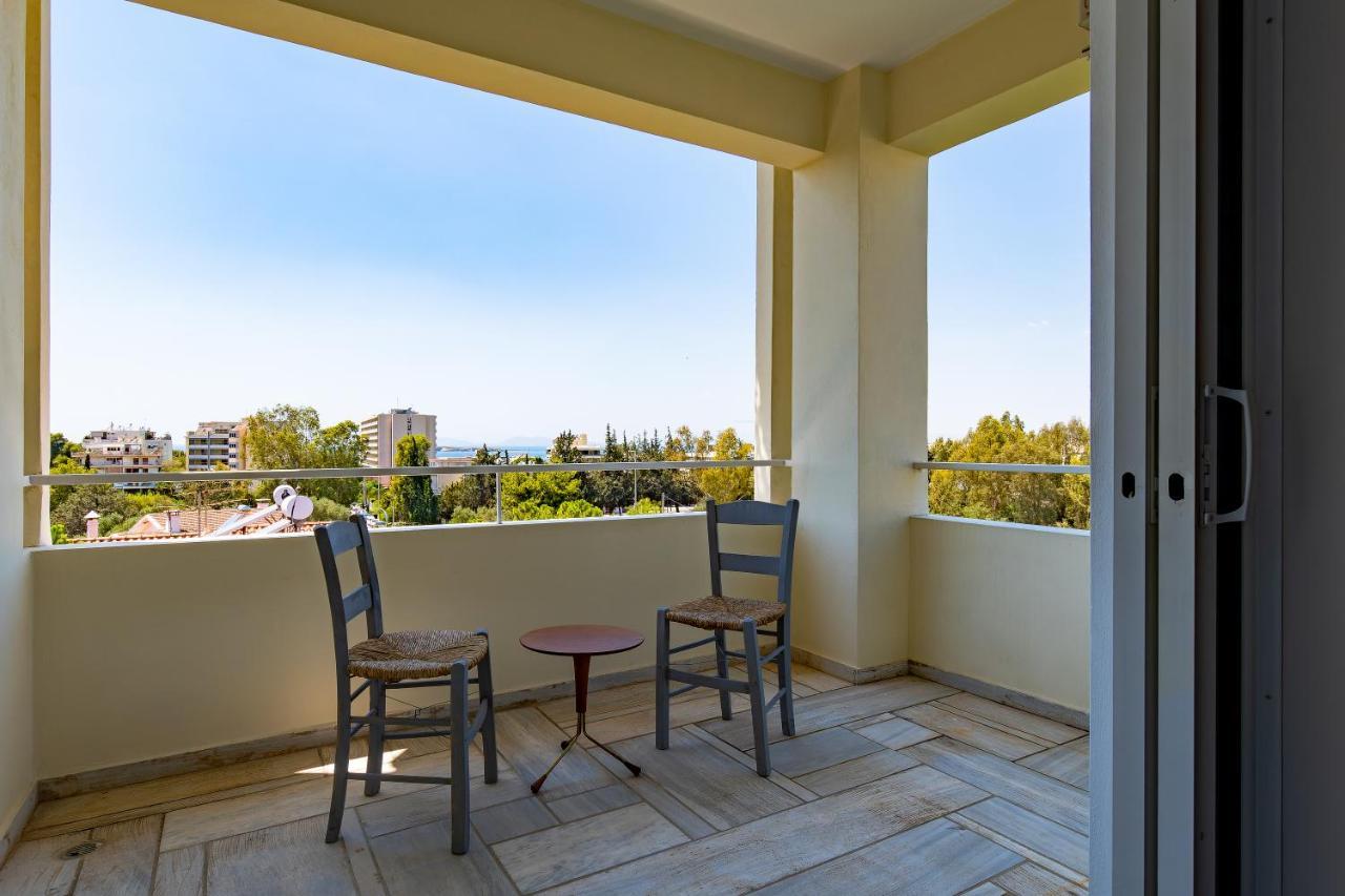 Spacious Apartment In Kavouri Atenas Exterior foto
